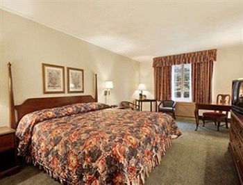 Ramada Inn 1776 Williamsburg Eksteriør bilde